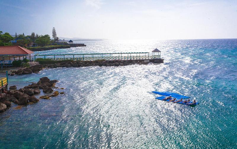 Franklyn D Resort & Spa All Inclusive Runaway Bay Exterior foto