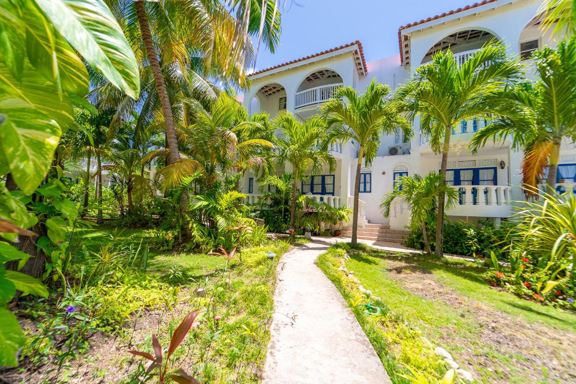 Franklyn D Resort & Spa All Inclusive Runaway Bay Exterior foto