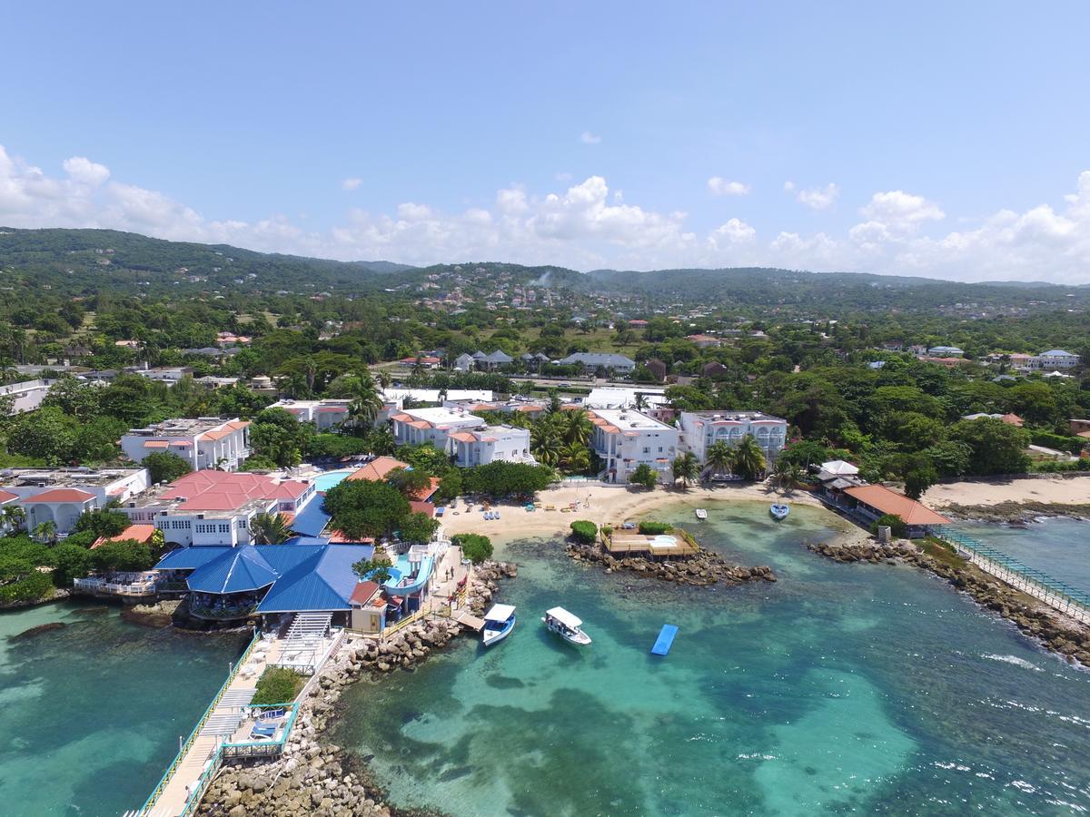 Franklyn D Resort & Spa All Inclusive Runaway Bay Exterior foto